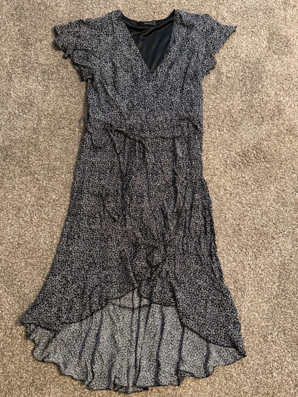 Black Floral Wrap Maxi Dress - small - Picture 3 of 9